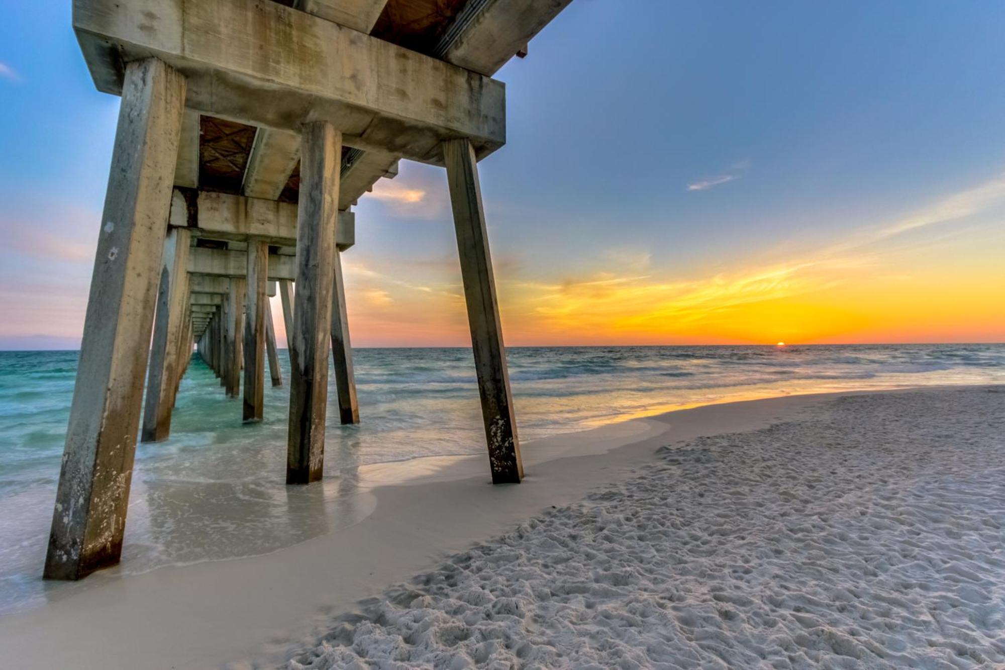 Emerald Isle Panama City Beach Room photo